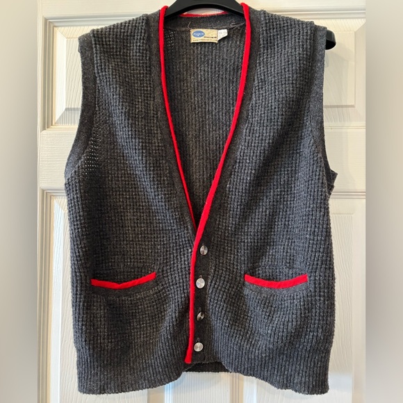 Pilgrim Other - Vintage 1960’s Pilgrim Charcoal Knit Vest w/ Scarlet Trim M/L  Gender Neutral